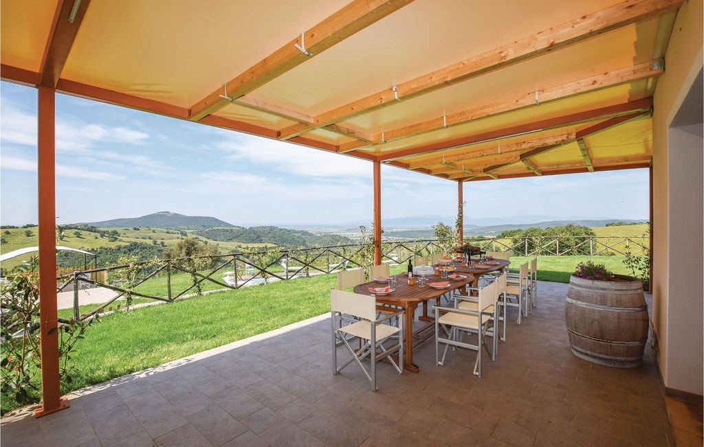 Campagnatico Apartment | 1 bedroom accommodation in Campagnatico -GR-
