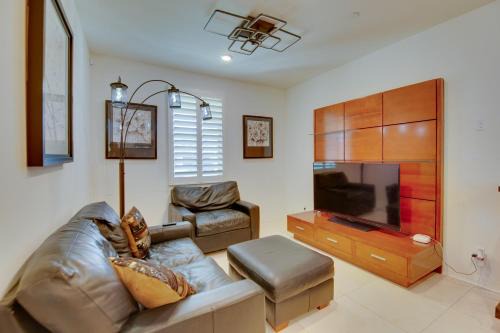 Sun City Apartment | 1 Mi to Heritage Lake Park: Duplex w/Patio!