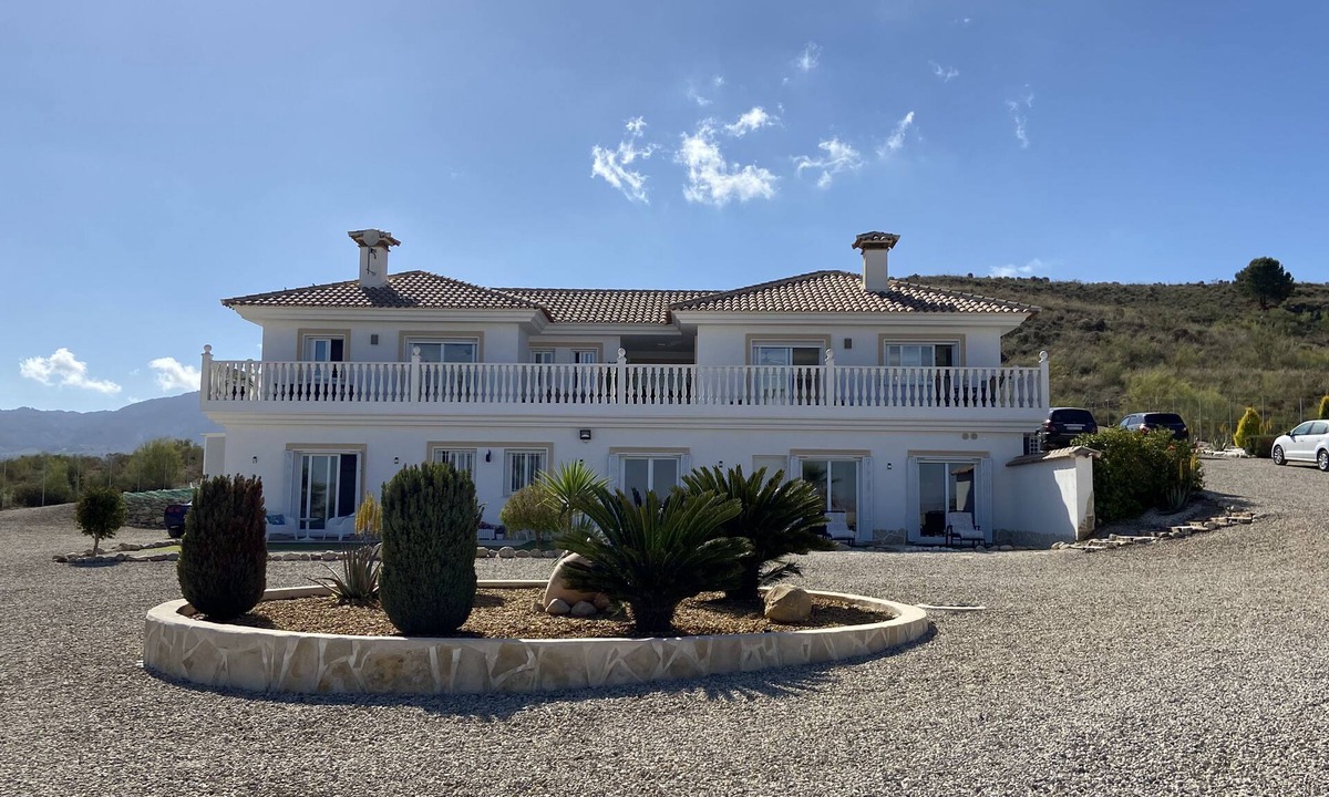 Majada del Moro Villa | 4 Bedroom Villa, Private Pool, Lorca