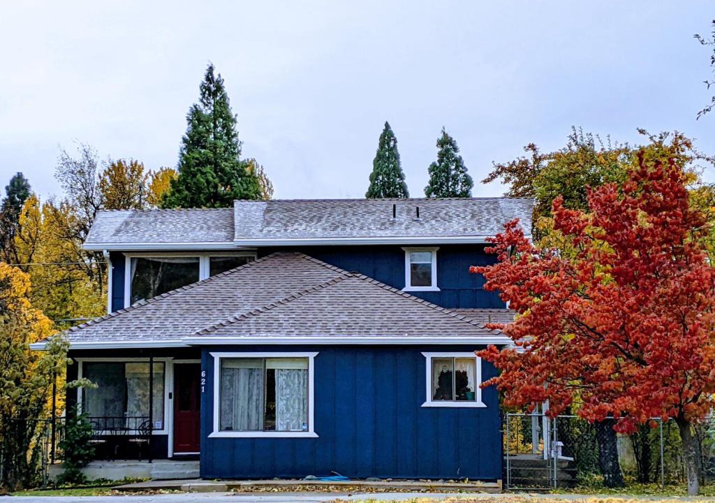 Mount Shasta House | 4 Elements House:Central, Views-Every Rm, AC, Pets