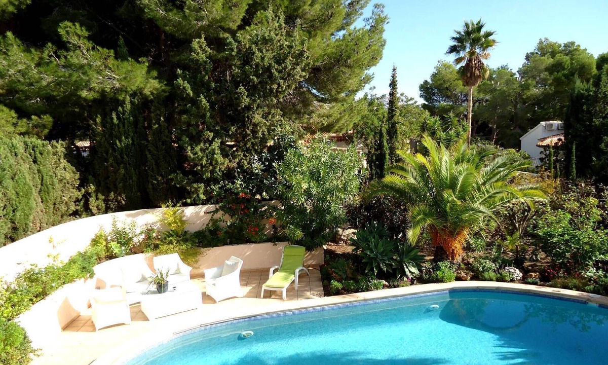Bernia Villa | 6 persons spacious villa with private pool and lots of space.