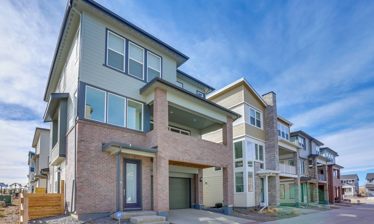 Centennial House | 8 Mi to Denver Tech Center: Business-Ready Retreat