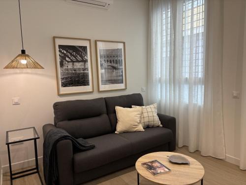 Los Remedios Apartment | About Sevilla 2