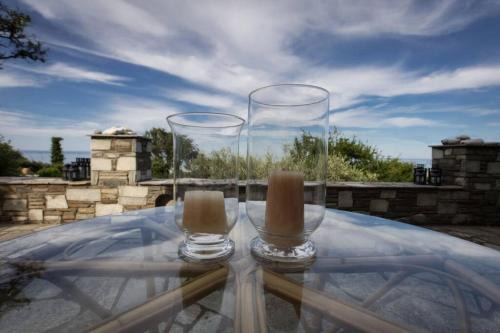 Zagora-Mouresi House | Aegean's Whispery Seafront Villa