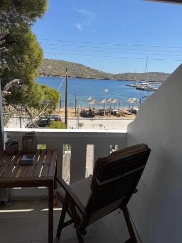Livadi House | Akti Rooms And Studios
