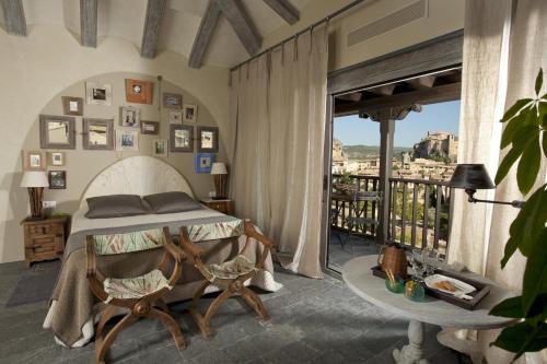 Alquezar House | Alodia
