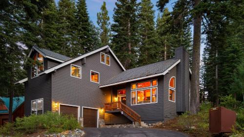 Truckee House | Alpenglow Chalet by AvantStay