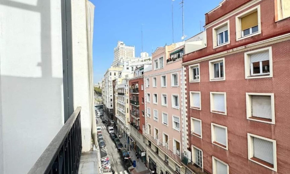 Palacio Apartment | AP Leganitos