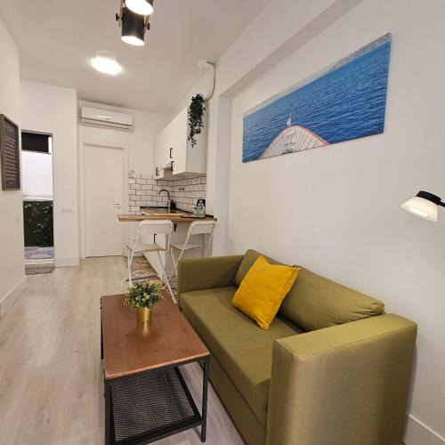 Almeria Centro Apartment | Apartamento moderno y acogedor.
