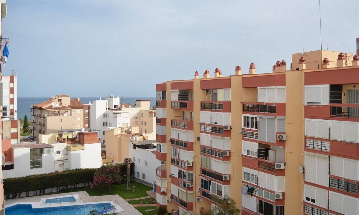 Torre del Mar Apartment | APCOSTAS - Torre del Mar Playa / Study
