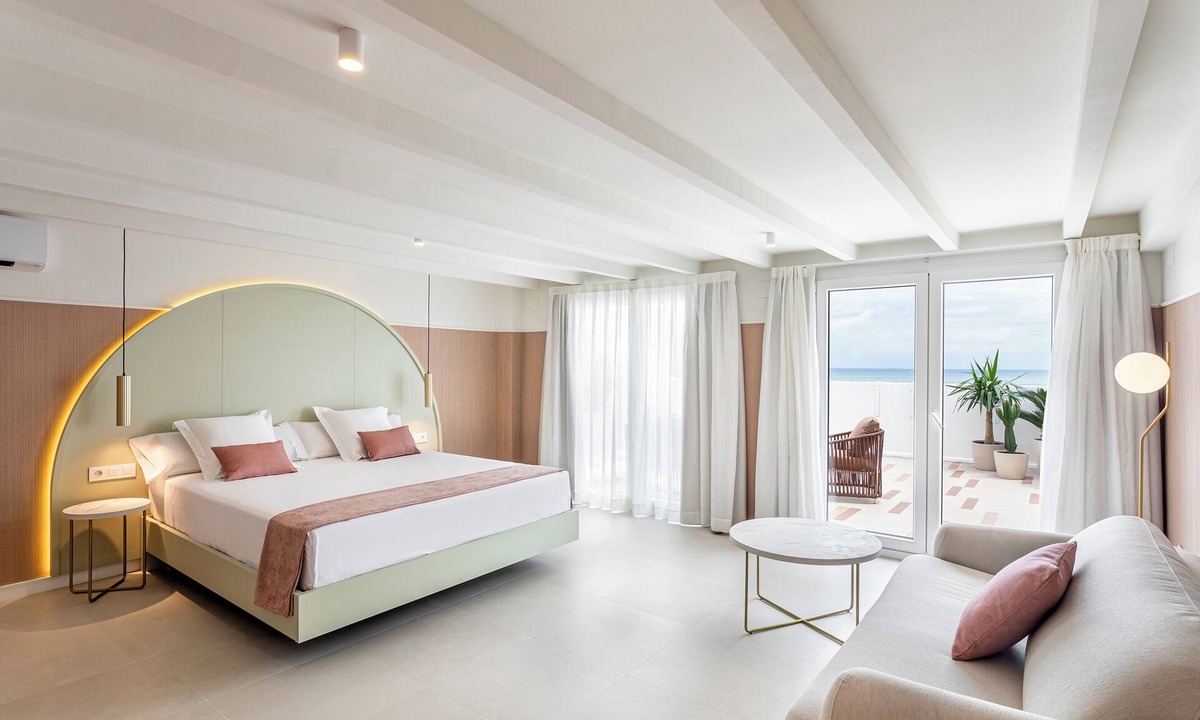 El Cabanyal Hostel | Blue Malva