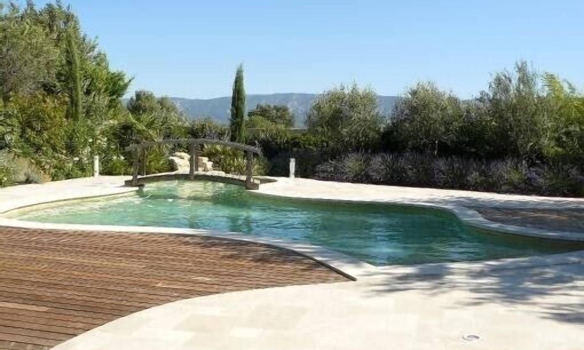 Cabrieres-d'Avignon House | CABRIERES D'AVIGNON LUBERON charming villa with heated pool