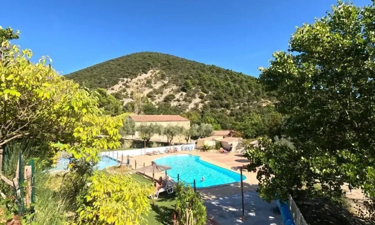 Venterol House | Camping 4 étoiles - Piscine - ccbgfc0