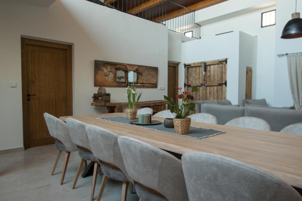 Ontur House | CASA ALKAPEPE