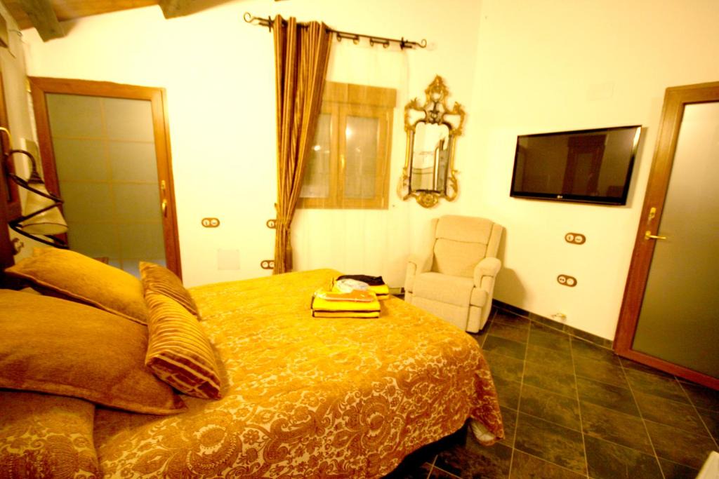 Navaluenga House | Casa Cucu
