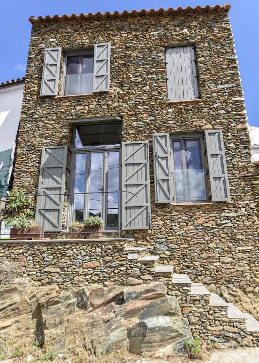 Cortelazor House | Casa de Piedras by SIERRA VIVA desing
