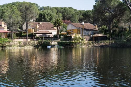 Las Jaras House | Casa El Capricho del lago