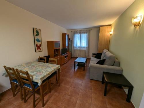 Biescas Apartment | Casa espelunciecha