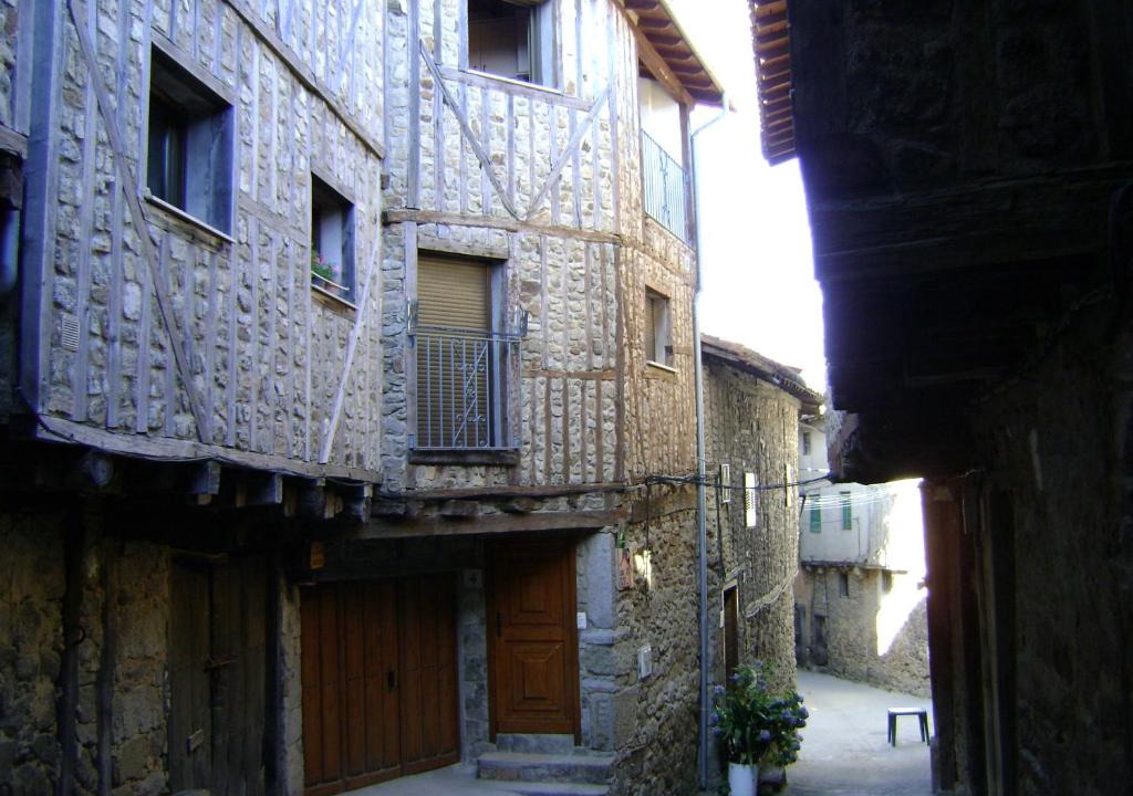 San Martin del Castanar House | Casa Lopez
