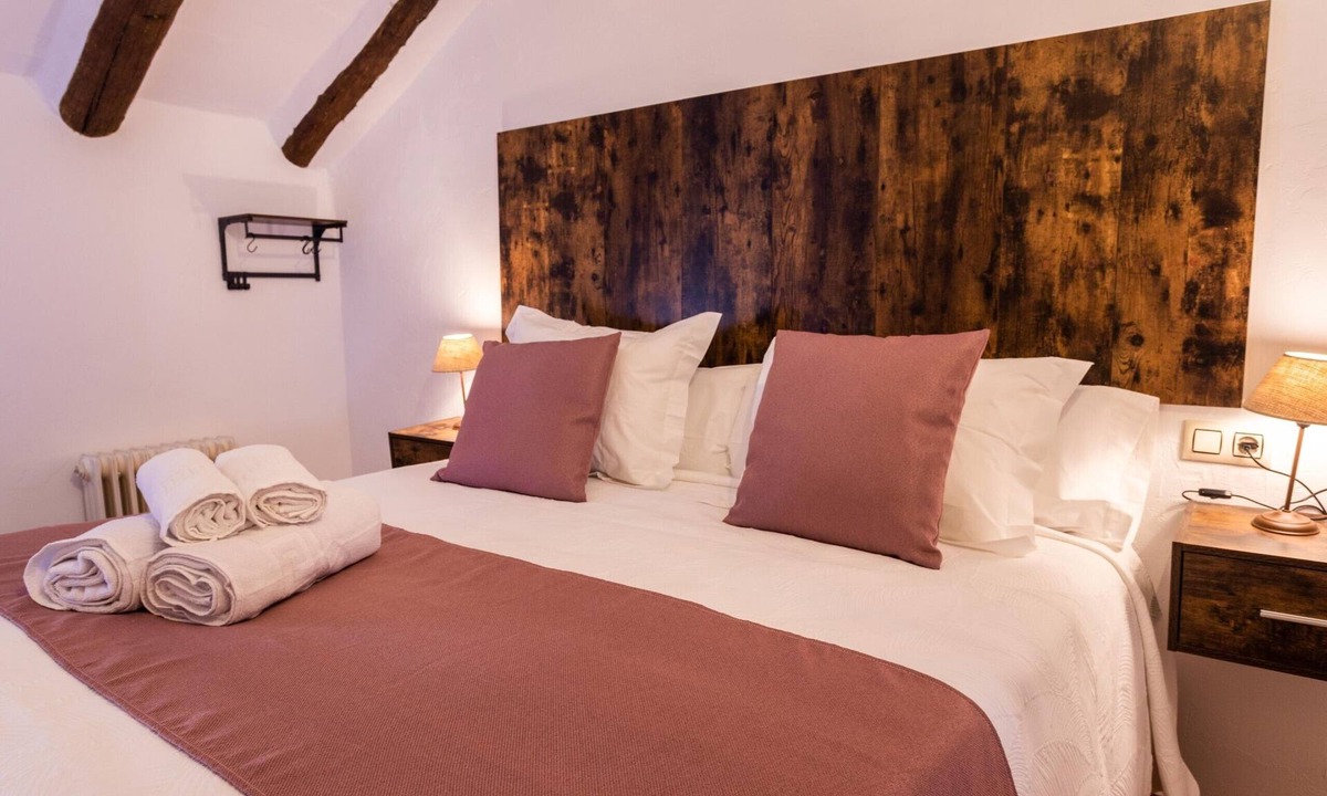 Quesada Apartment | Casa rural Cabañas con bañera de hidromasaje y encanto rural