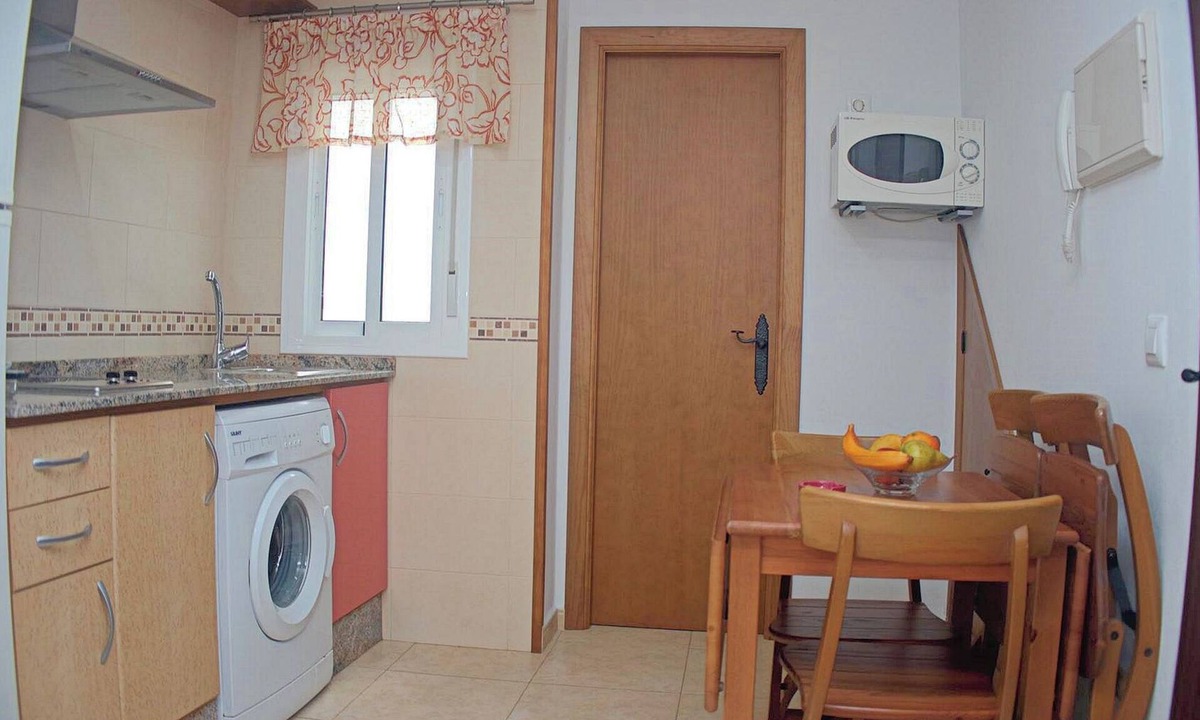 Conil de la Frontera City Center Apartment | Central apartment with air conditioning