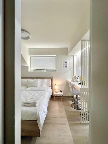 Chios Town Apartment | Central Luxury Flat 1