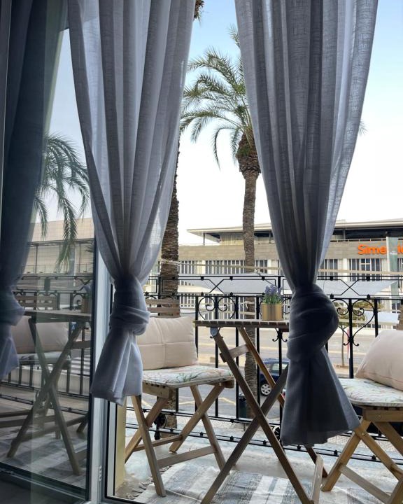 El Grao de Castellon Apartment | Centrally Located Spacious Private Apartment BuenaVista in Grao with Rooftop