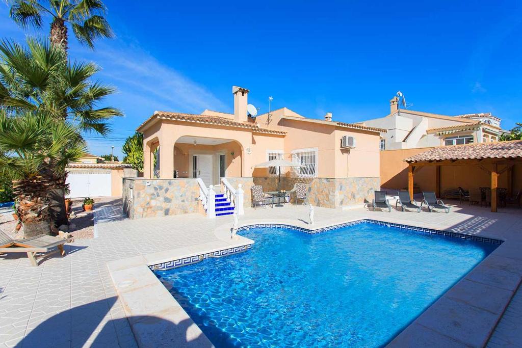 Quesada Villa | CH Villa Calliandra Ciudad Quesada