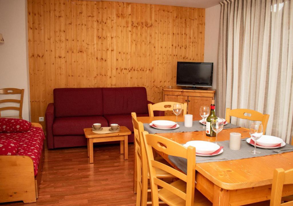 Saint-Etienne-en-Devoluy Ski Chalet | Chalet duplex 4 pièces, 8 pers, animaux admis, Superdevoluy - FR-1-504-435