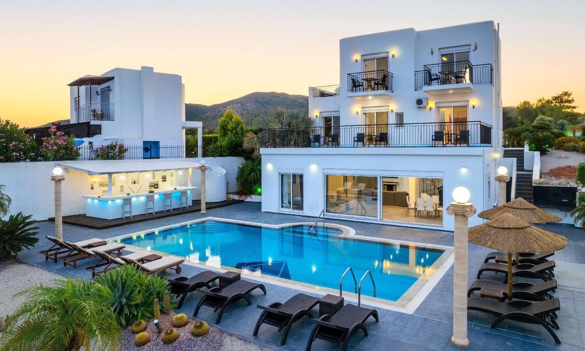 Gennadi House | Charming Diamond Villa near Gennadi beach