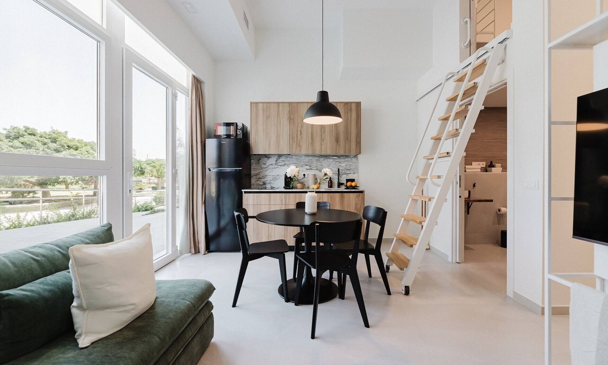 Soternes Apartment | Comfort and design facing the Turia Gardens in Valencia