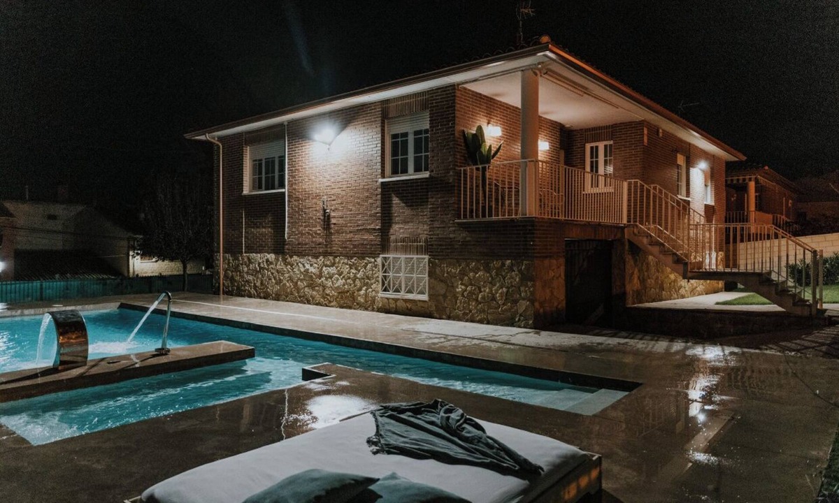 Ollauri Apartment | Complete house with pool in the heart of Rioja Alta