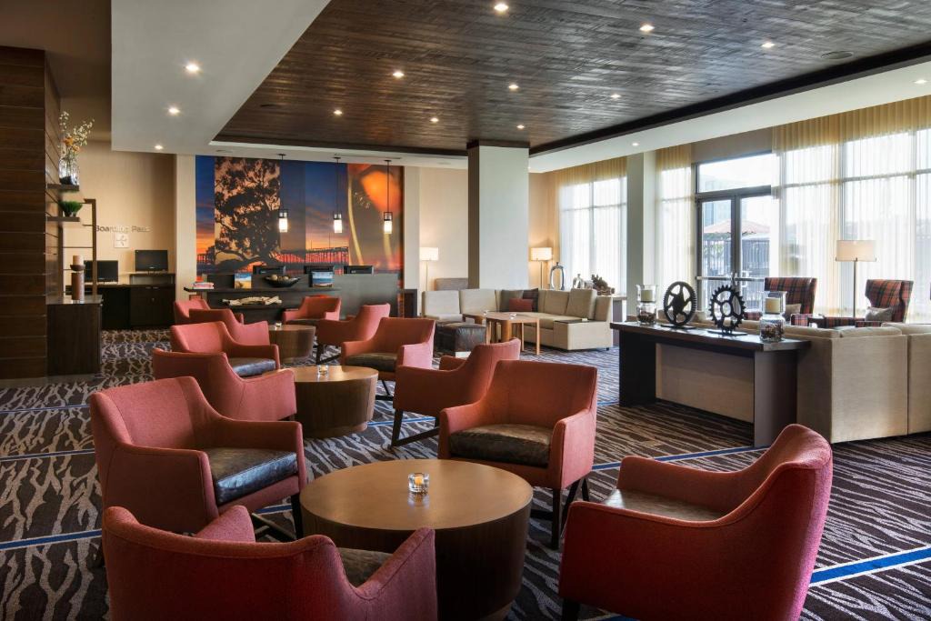 Irvine Hotel | Courtyard by Marriott Irvine Spectrum
