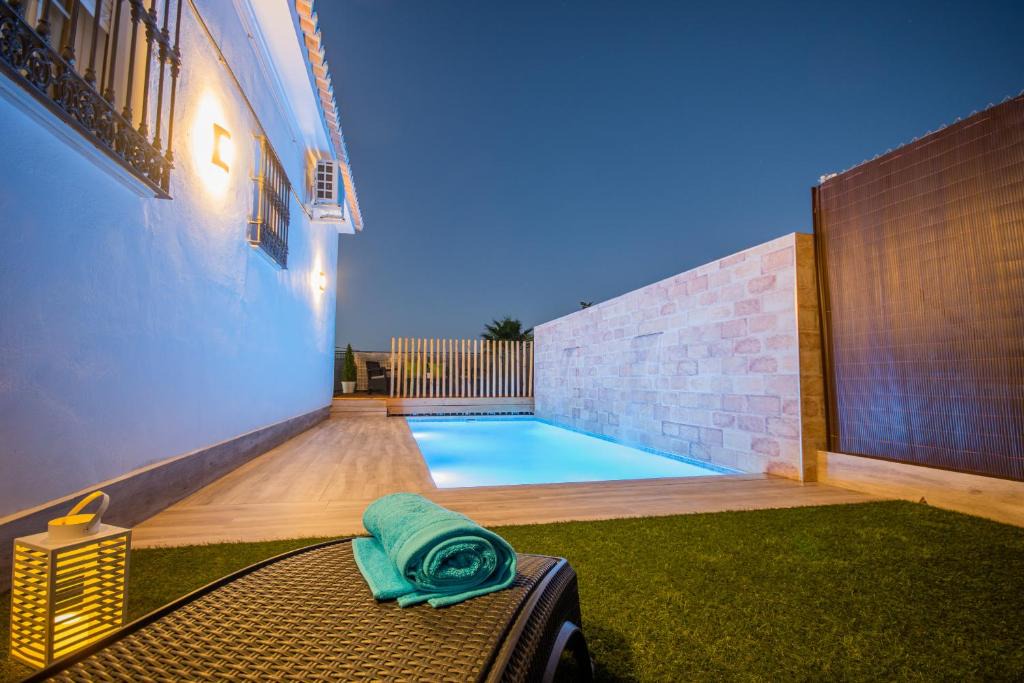 Cartama House | Cubo's Casa Lapiz
