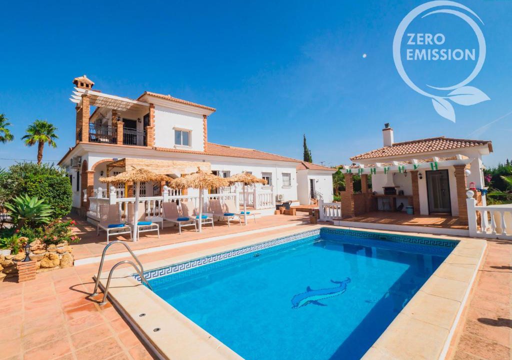 Alhaurin de la Torre Villa | Cubo's Villa Blanca Alhaurin