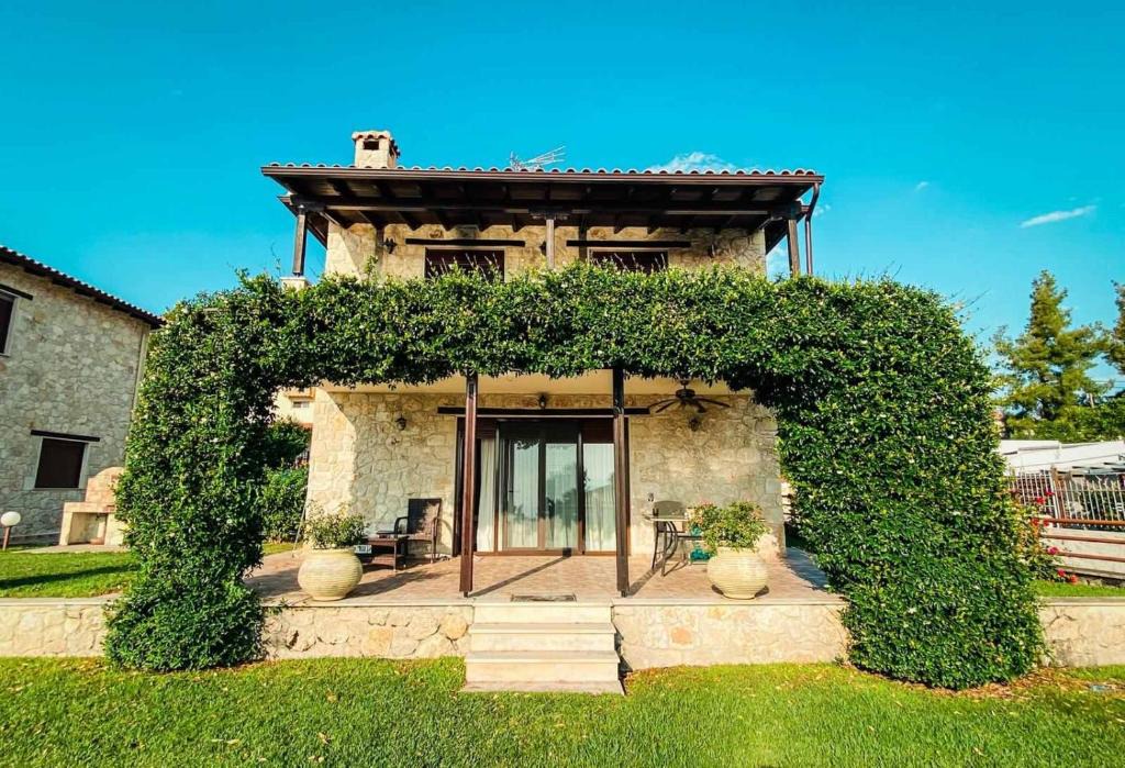 Kriopigi Villa | Daphne Villas