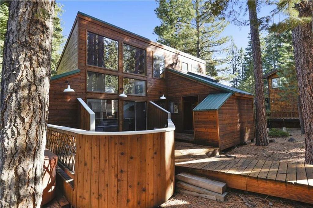 Truckee House | Deer Path by Tahoe Truckee Vacation Properties