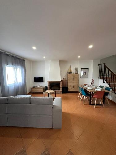 Benaocaz House | Duplex Arrebol