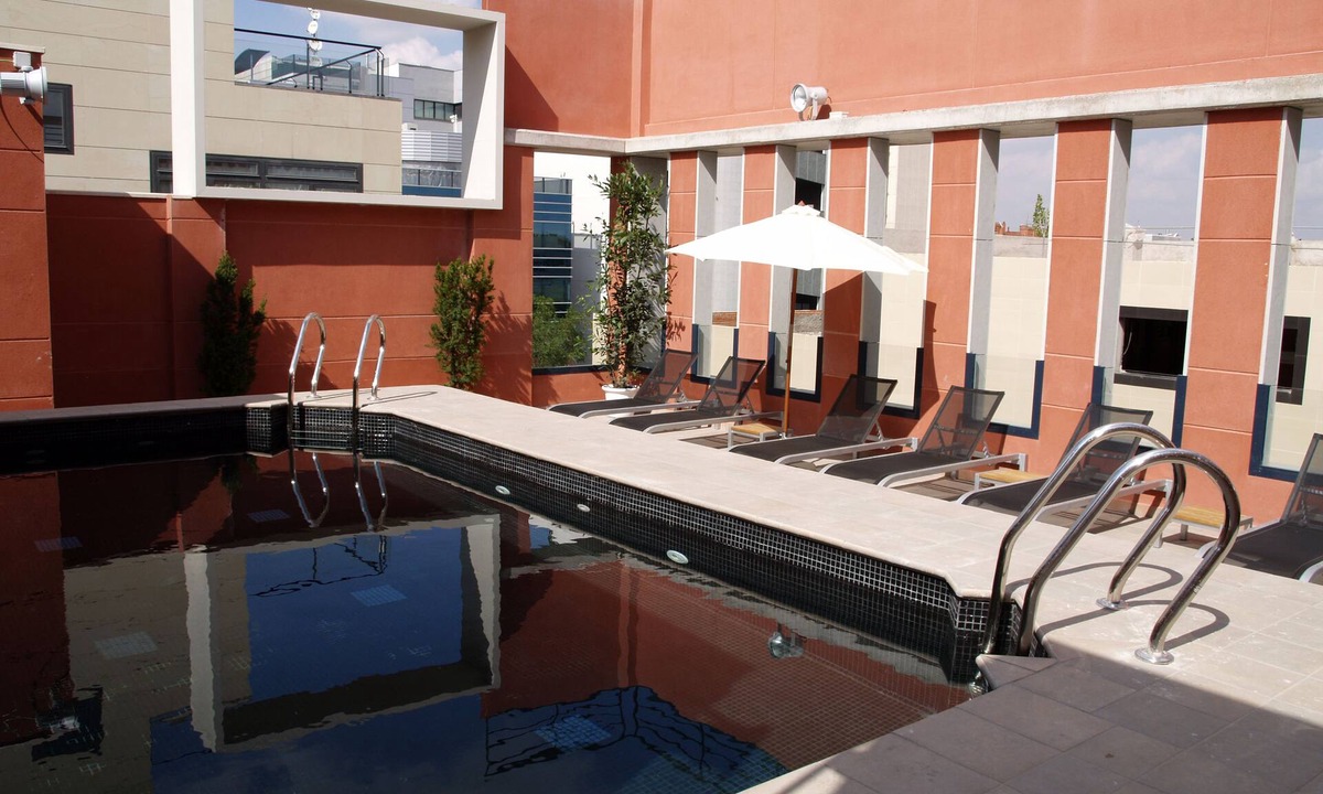 Simancas Hotel | Eco Alcala Suites
