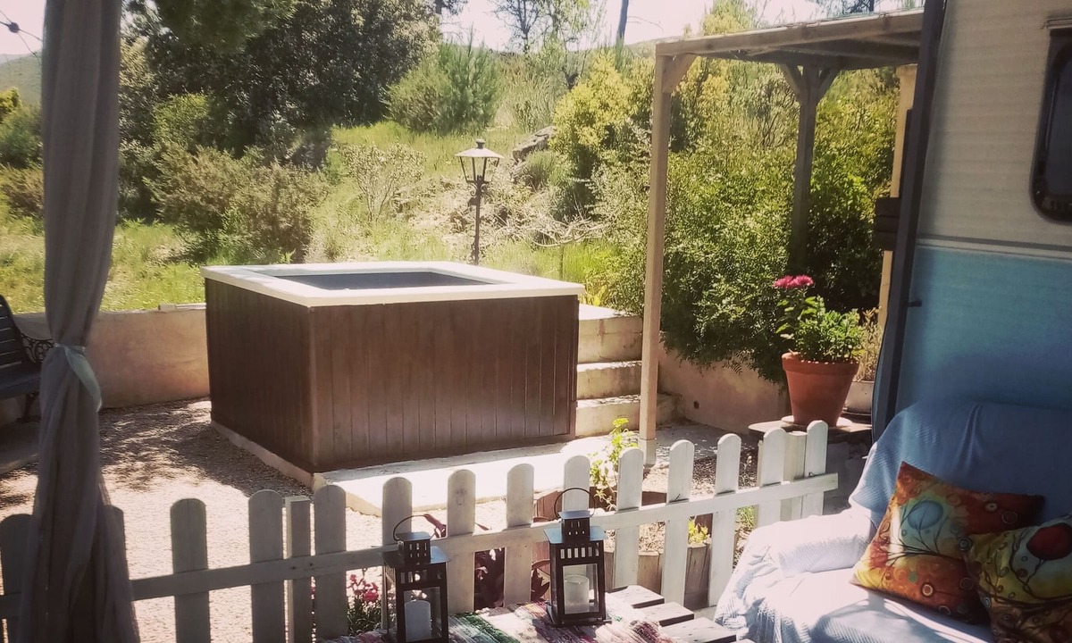 Yatova House | Ecological Getaway with Private Jacuzzi, Totally Private Vintage Caravan