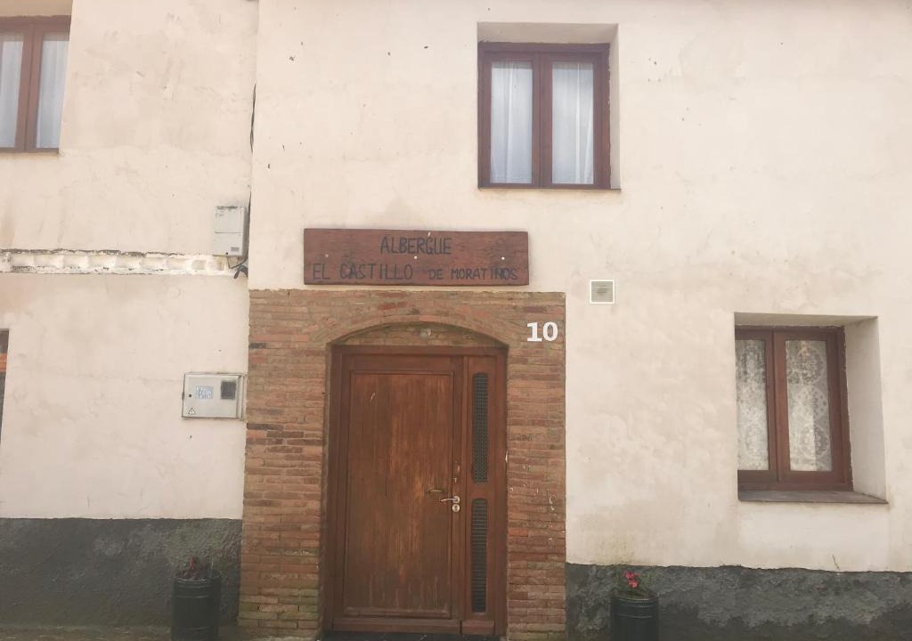 Moratinos Hostel | El Castillo de Moratinos
