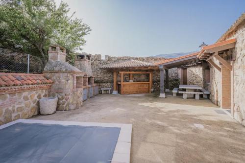 Navaluenga House | El Cauce