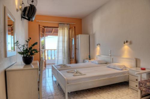 Patitiri Apartment | Elena Studios