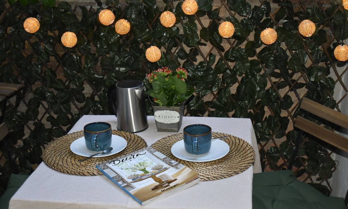 Montolivet Apartment | Enjoy Valencia. Studio located between Ruzafa and City of Arts and Sciences.