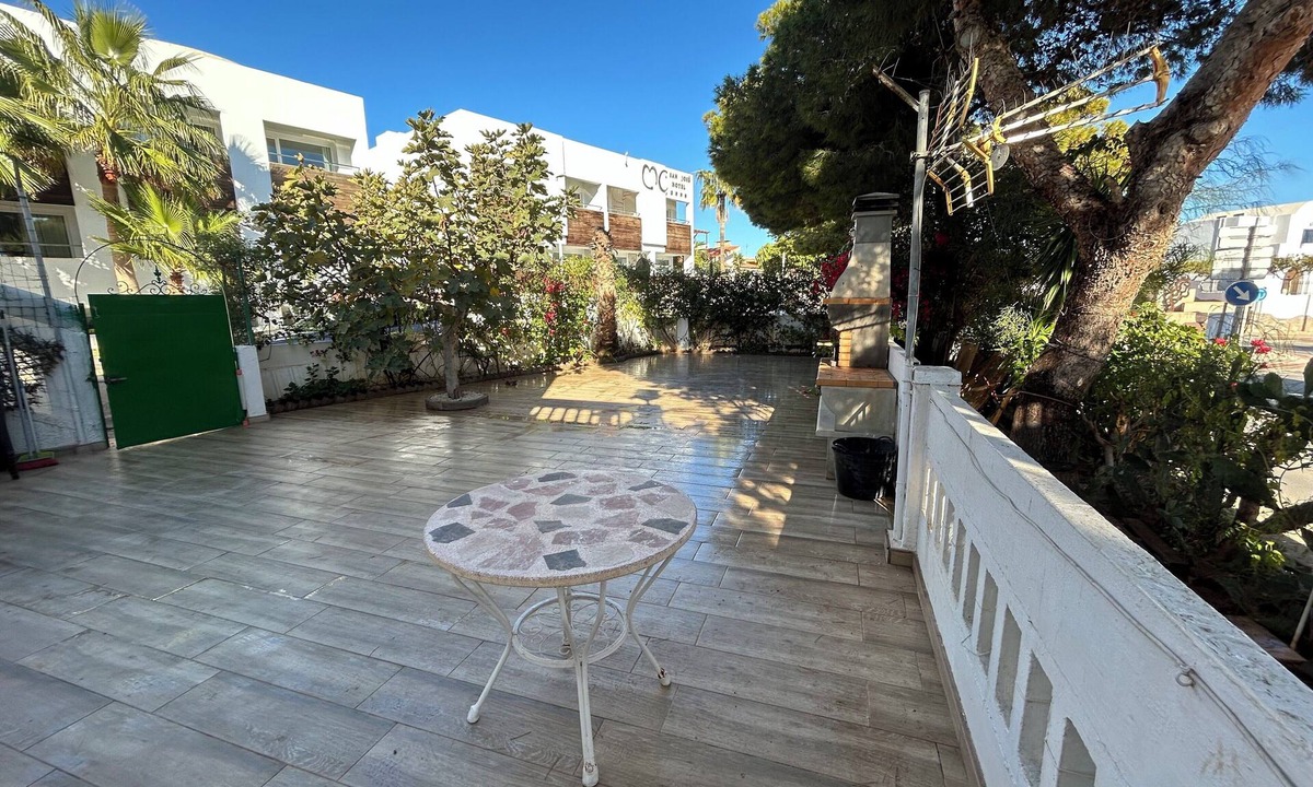 San Jose Apartment | Faro de Mar, with large terrace and 5 minutes from the beach.