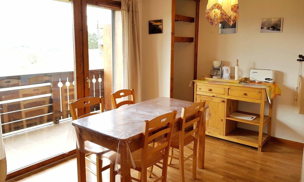 La Joue du Loup Apartment | Residence Les Mouflons 1 - Studio for 4 People