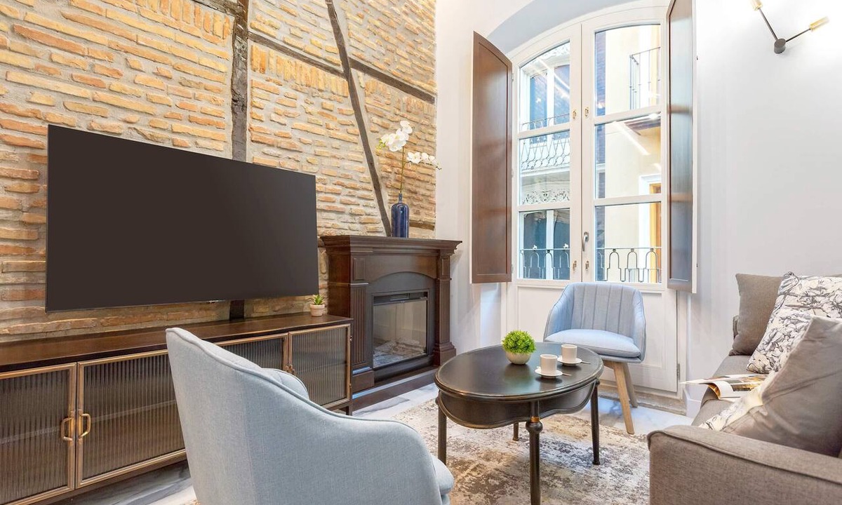 Central District Apartment | Genteel Home Catedral 201