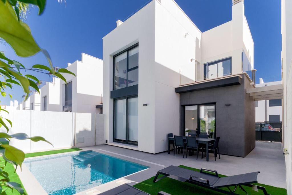 Orihuela Costa Apartment | High Tech Villa Navia SPAnien