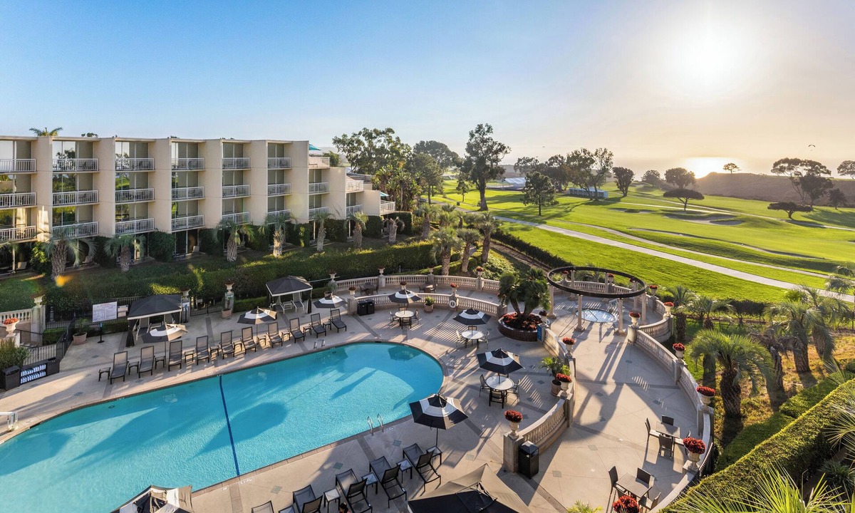 Torrey Pines Resort | Hilton La Jolla Torrey Pines