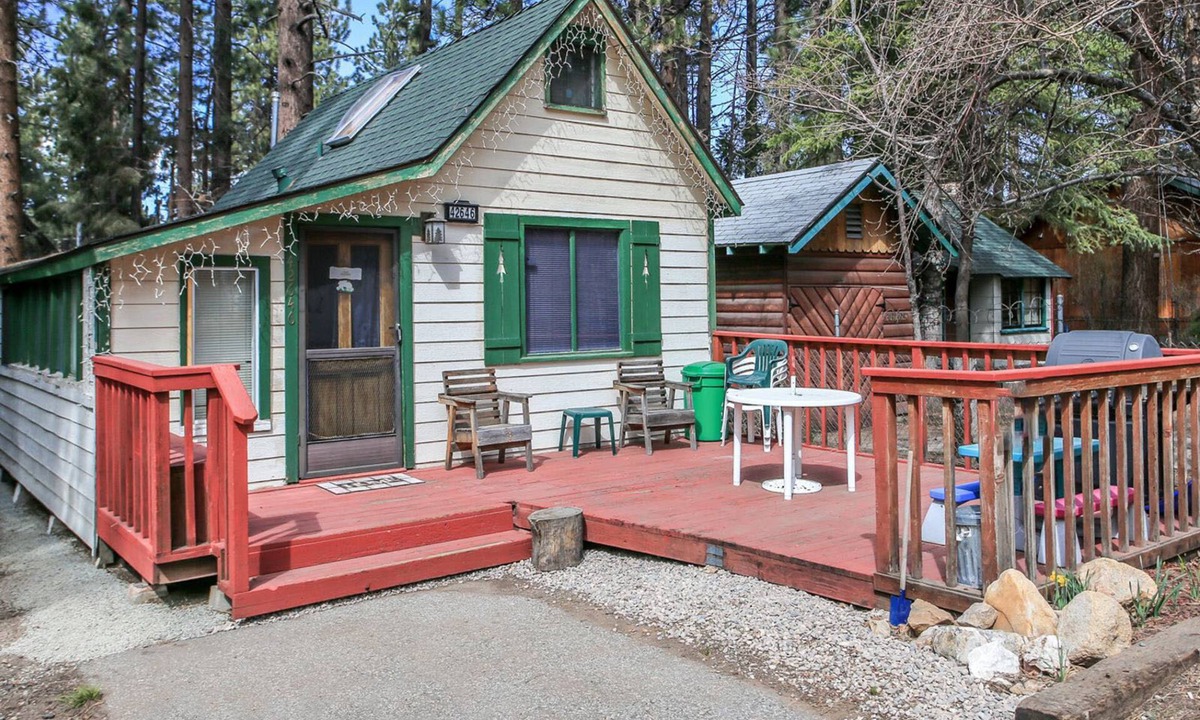 Big Bear Lake House | Hiner Haven - Walk to Shuttle, Fireplace, Barbecue
